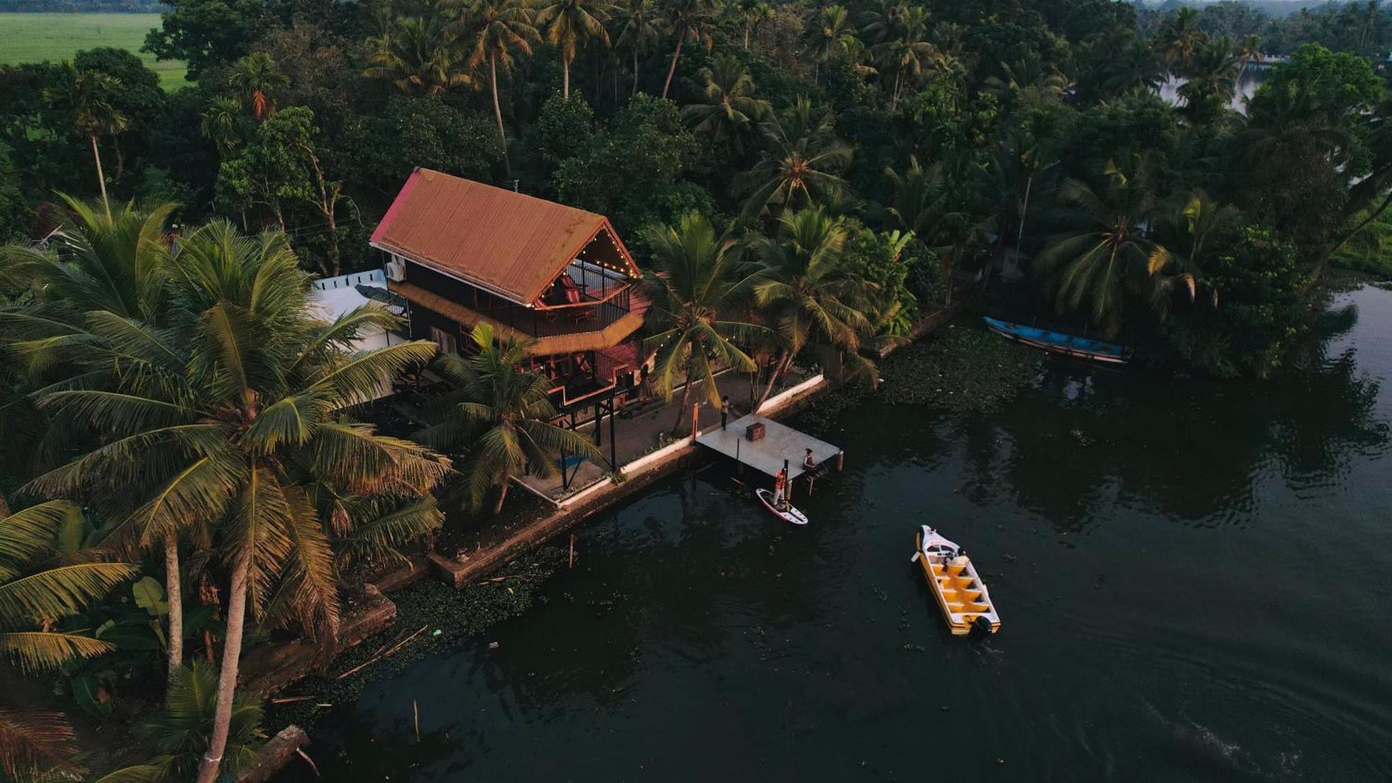 Champakulam Tulsi Kayal Retreat 아파트 외부 사진