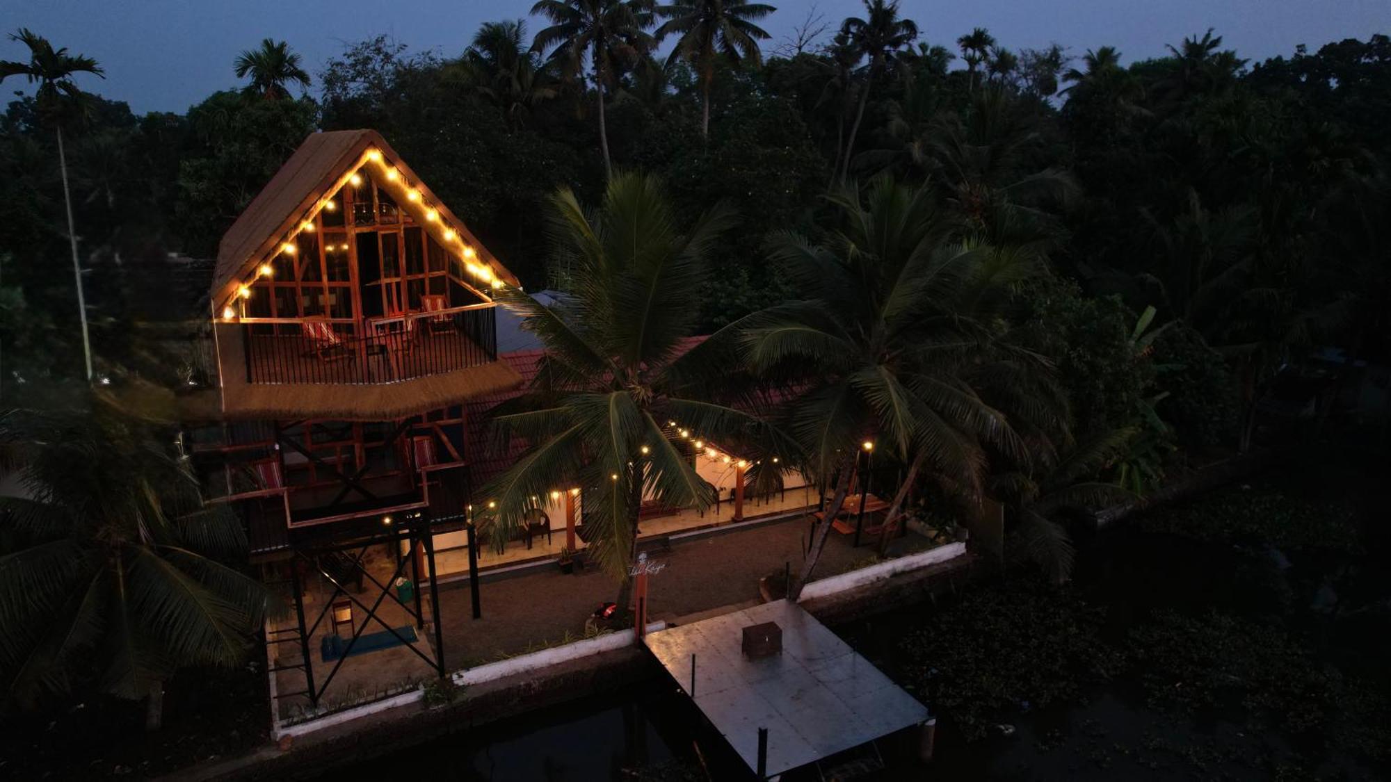 Champakulam Tulsi Kayal Retreat 아파트 외부 사진