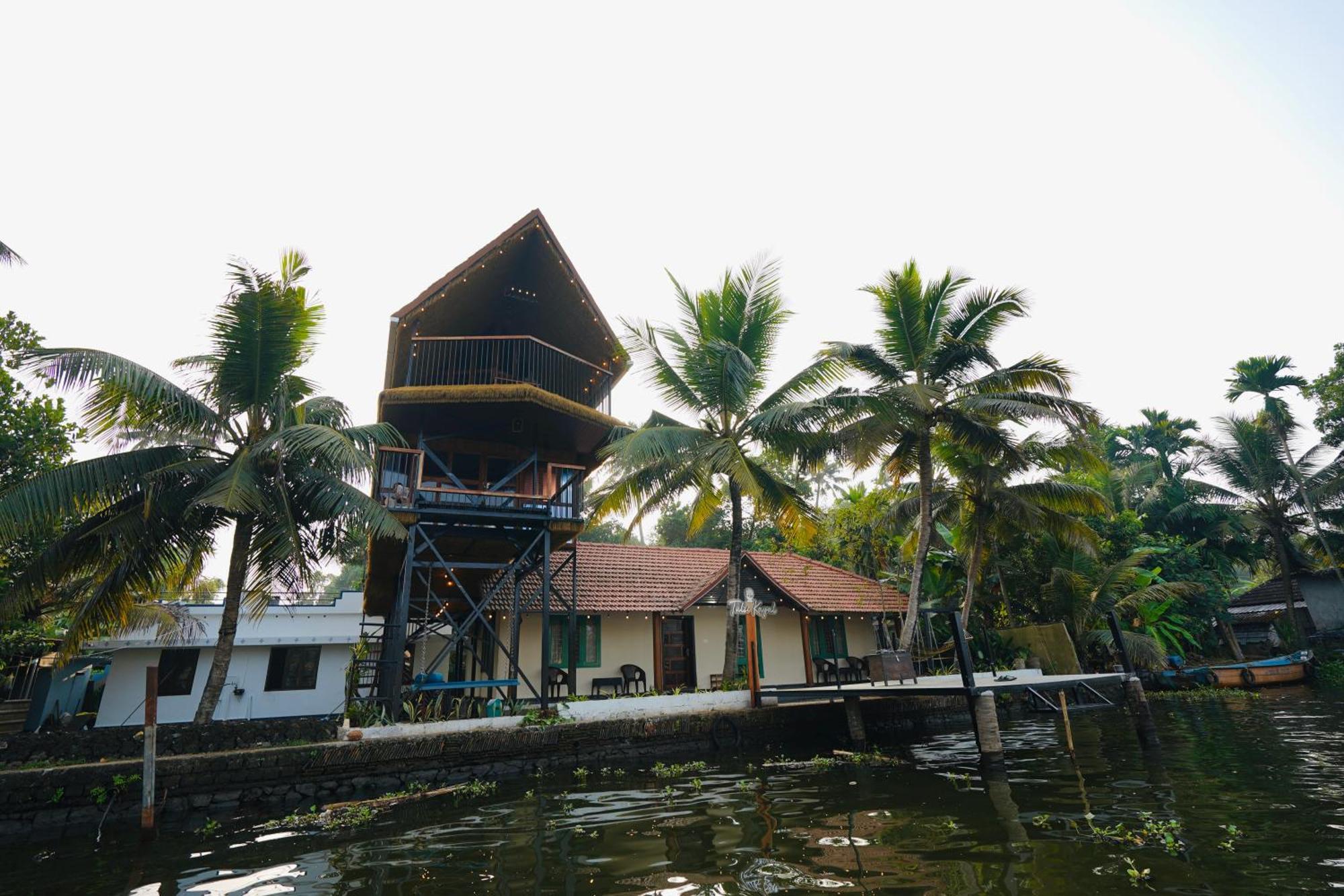 Champakulam Tulsi Kayal Retreat 아파트 외부 사진