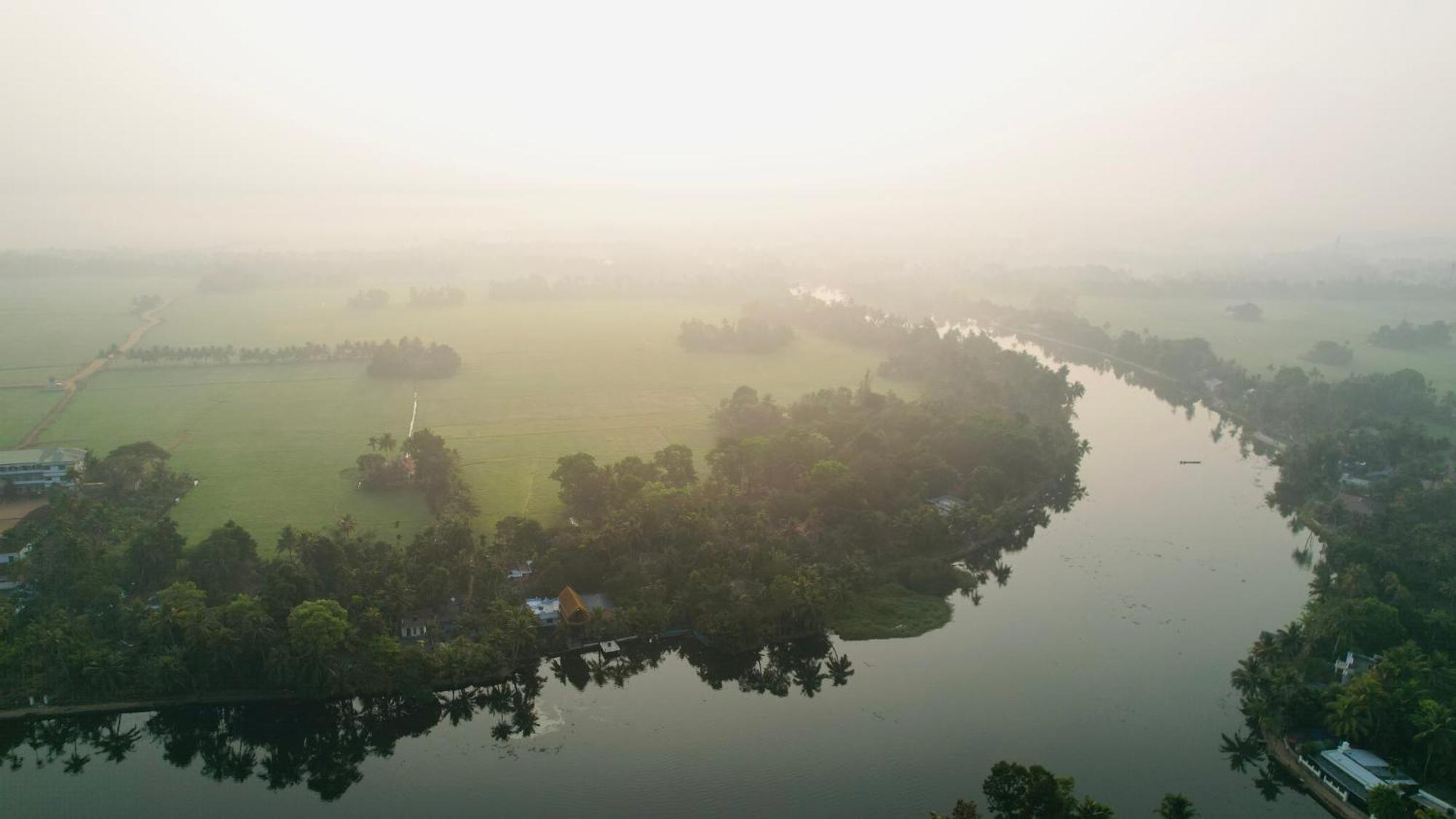 Champakulam Tulsi Kayal Retreat 아파트 외부 사진