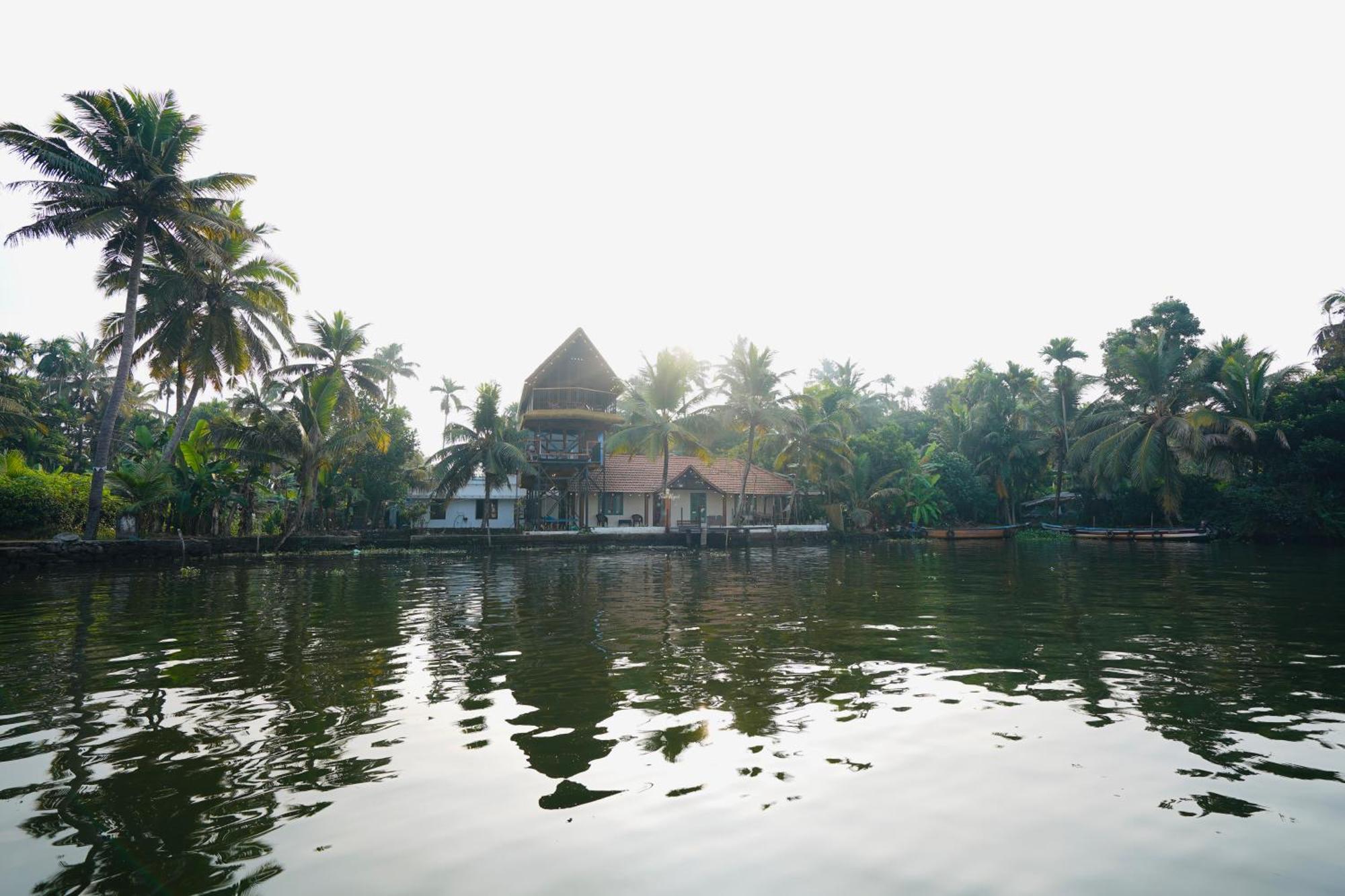 Champakulam Tulsi Kayal Retreat 아파트 외부 사진