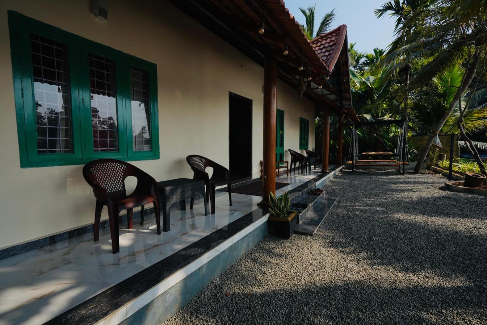 Champakulam Tulsi Kayal Retreat 아파트 외부 사진